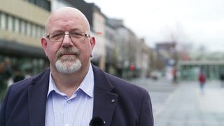 Sebastian Holeczek macht Wahlkampf für die AfD in Neuwied