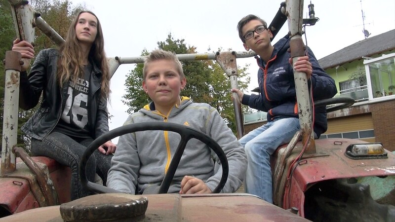 Eisighofen - Moritz fährt gern Traktor
