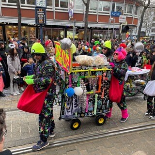 Eindrücke vom Fastnachtsumzug 2024 in Karlsruhe.