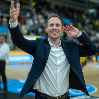 Jacques Schneider von den Gladiators Trier ist der jüngste Trainer der Basketball-Bundesliga