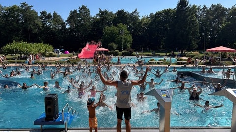 Der heiße Sommer wurde überall in der Westpfalz ausgenutzt. Viele Freibadbetreiber sind mit den Besucherzahlen sehr zufrieden.