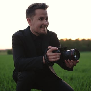 Videograf Simon Zastrow macht ausgezeichnete Hochzeitsfilme