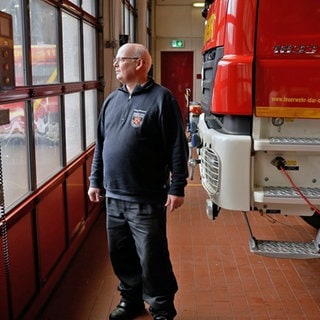 Jörg Riemer ist hauptberuflicher Wehrleiter bei der Freiwilligen Feuerwehr Idar-Oberstein.