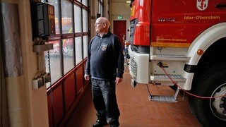 Jörg Riemer ist hauptberuflicher Wehrleiter bei der Freiwilligen Feuerwehr Idar-Oberstein.