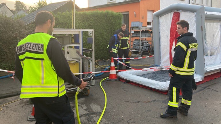 Morgendliche Aufräumarbeiten in Kordel