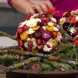 Kugel aus Strohblumen