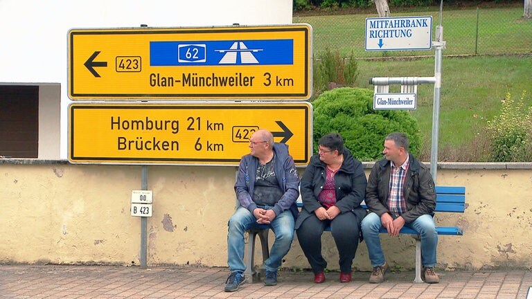 hzl-henschtal-mitfahrbank