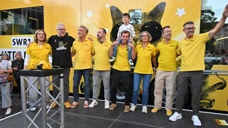 Auch unsere Moderatorinnen und Moderatoren sind sehr gespannt auf die letzten Plätze der SWR1 Hitparade.