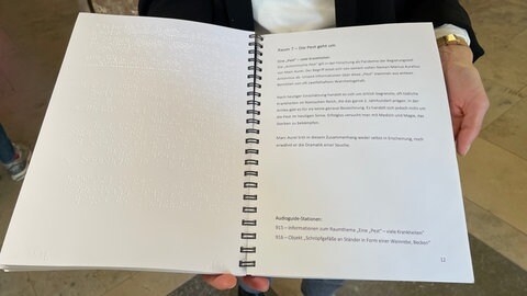 Zur Marc-Aurel-Ausstellung ist ein Museumsführer in Leichter Sprache erhältlich - er kann für den Besuch kostenlos ausgeliehen werden.
