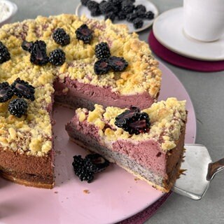 Brombeer-Schmand-Mohnkuchen mit Streuseln