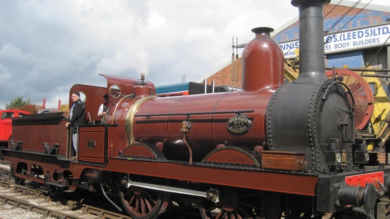 Gastlok "Furness Railway No. 20", die älteste betriebsfähige Normalspurlok in Großbritannien, gebaut 1863.