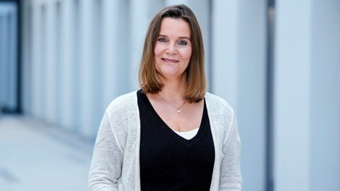 Constance Schirra