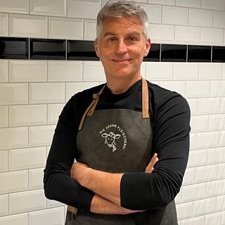 Andreas Holz ist eigentlich Personalchef einer Backnanger Firma. Aber nun leitet er darüber hinaus die erste vegane Fleischerei in Stuttgart.