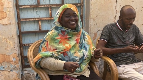 Krieg im Sudan – Wie die Menschen dem Terror trotzen: Die Sängerin Ihlas Bashir