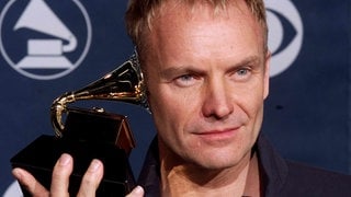 Herausragende Performance auf dem Album "Brand New Day": Sting hat im Jahr 2000 einen Grammy in der Kategorie "Beste männliche Gesangsdarbietung" im Bereich Pop gewonnen.