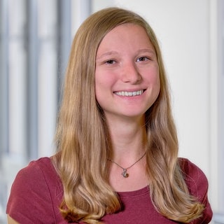 Maren Seehuber ist Reporterin für Hörfunk und Online beim SWR im Studio Tübingen.