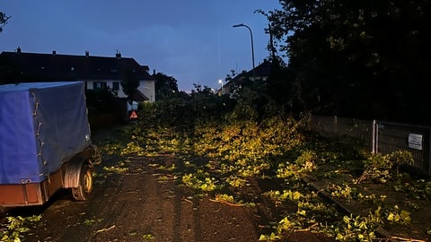 Polizeiabsperrung nach Unwetter in Karlsruhe