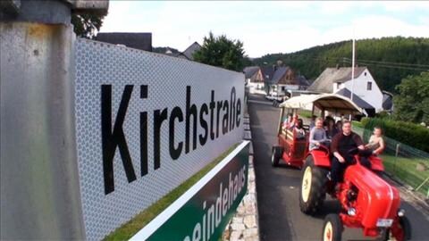 Langweiler_Straßenschild