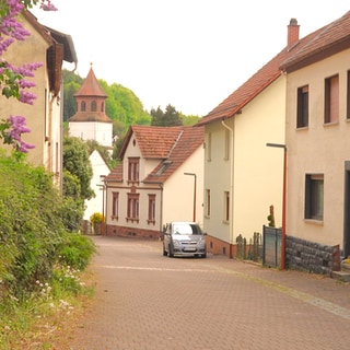 Die Lamachstraße in Wiesbach