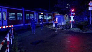 Zugunglück in Heiligenstein: Frau wird von Zug erfasst und stirbt