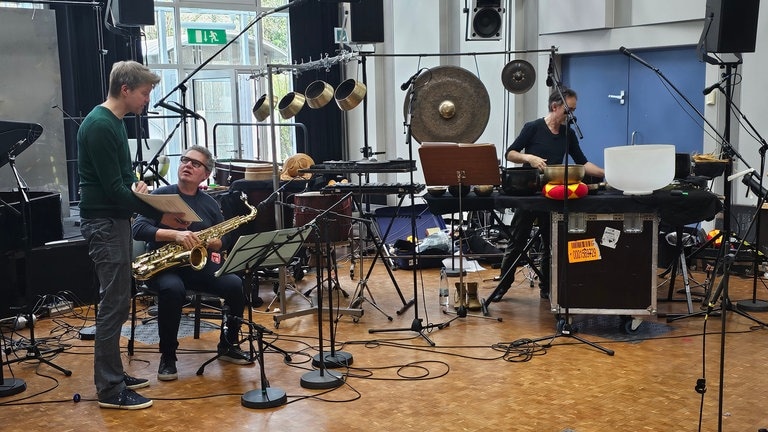 Großer Aufbau für die Aufnahme von Eivind Buenes "Personal Best" mit dem Trio Accanto