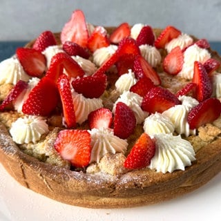 Rhabarber-Pudding-Streuselkuchen