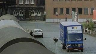 LKW und Bahn