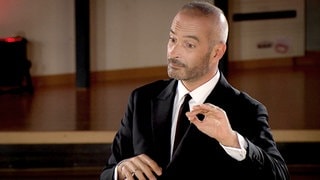 Antonello Manacorda dirigiert im SWR Funkstudio Stuttgart