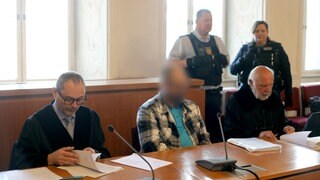 Ein seit Jahren schwelender Nachbarschaftsstreit ist in Frankenhardt so eskaliert, dass ein Mann nun ins Gefängnis muss.     