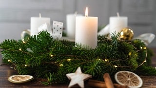 Adventskranz selber machen mit umweltfreundlichen Materialien
