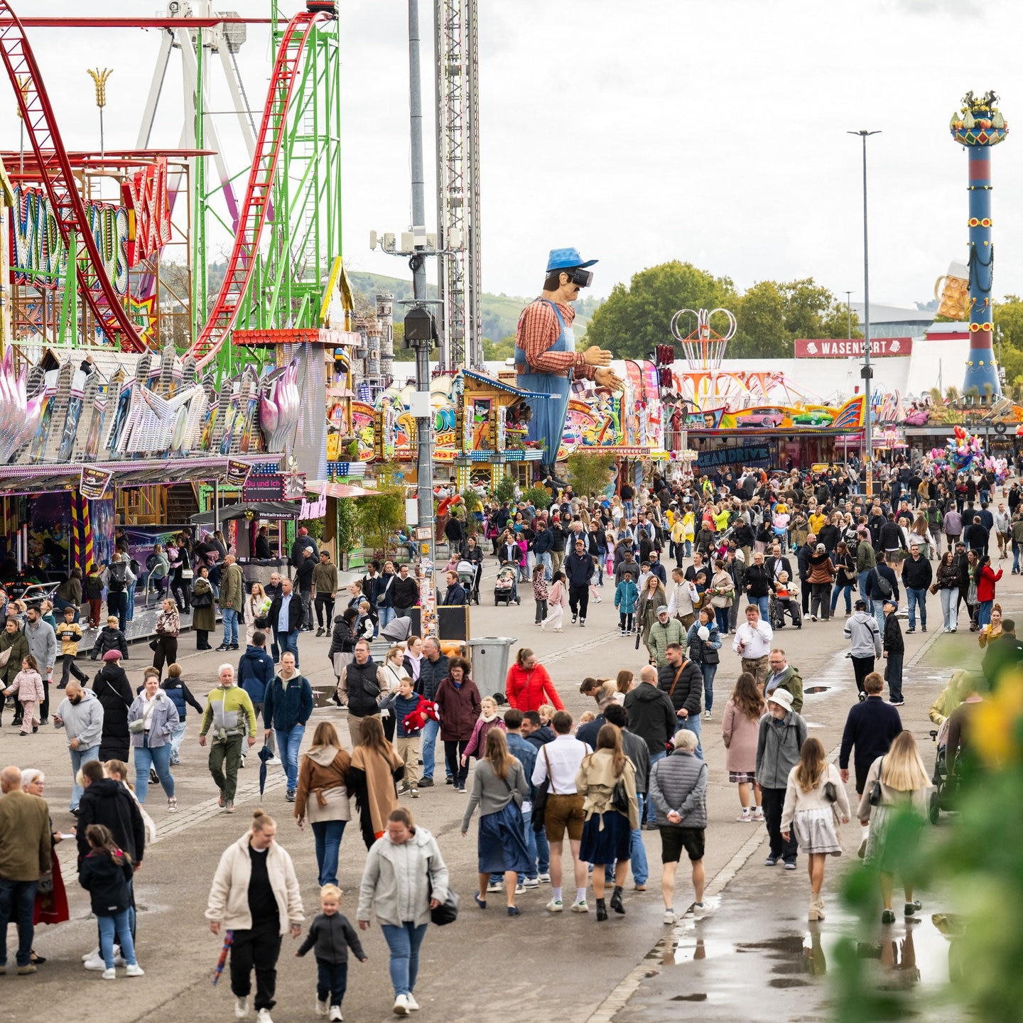 Weniger Besucher auf dem Wasen: Spekulation über Gründe
