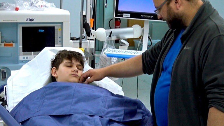 SWR Dokureihe "Die Unfallklinik" zeigt den Alltag in der Zentralen Notaufnahme der BG Klinik Ludwigshafen und Hubschrauber-Rettungseinsätze mit Christoph 5