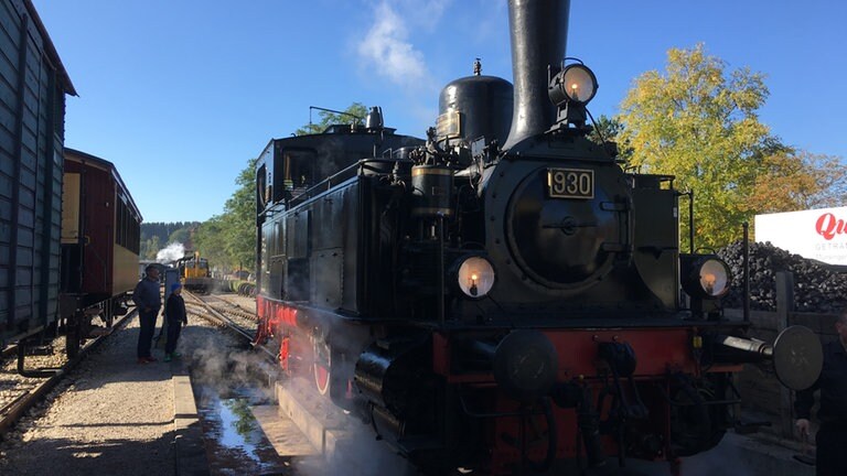 Die T3 930 im Münsinger Bahnhof.