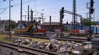 Frühsommer 2023: Spontan sperrt die Bahn mehrere Monate die S-Bahn-Strecke bei Stuttgart. Solche Maßnahmen sind längst normalität geworden. (Archivbild)