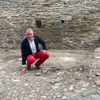 Der jahrhundertealte Innenhof in der Burg Rheinfels in St. Goar ist eine Besonderheit 