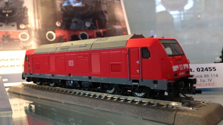 Tillig: Diesellok BR 245 Spur TT