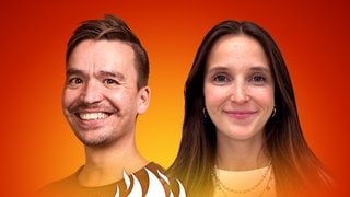 Alida Eberhardt und Bob Blume auf dem Podcast-Cover von "Die Schule brennt – Mit Bob Blume"