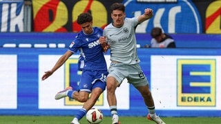 Spielszene aus dem Duell KSC gegen Wolfsburg