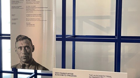 Ein Bild zeigt Wilhelm Friedrich Boger, der später als KZ-Mitarbeiter "die Bestie von Auschwitz" genannt wurde. 