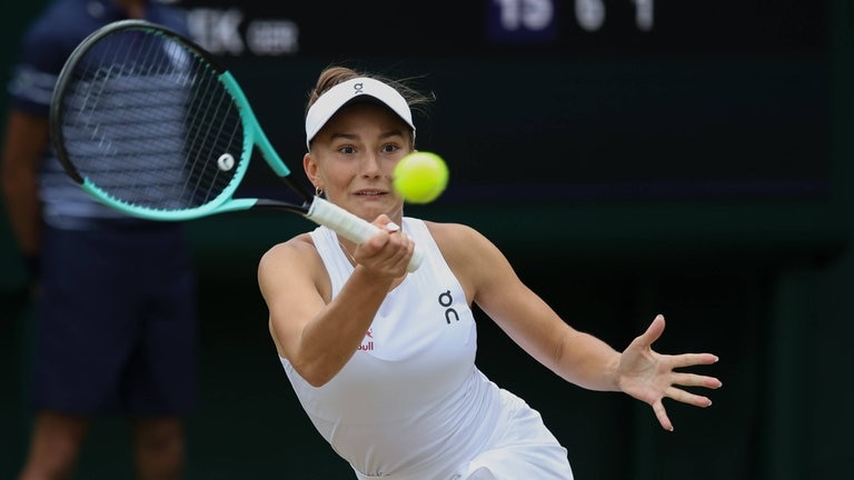Julia Stusek in Wimbledon (2024).