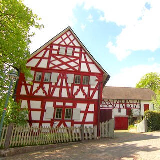 Die Kirchstraße in Klingelbach
