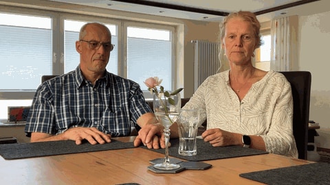 Die Eltern des getöteten Studenten Marius: Thomas und Elke Dick sprechen offen über Trauer und Wut. 