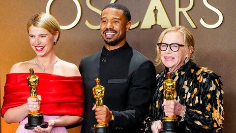 Oscar-Preisträger*innen 2026: Jessie Buckley (Hamnet, beste Hauptdarstellerin), Michael B. Jordan (Blood & Sinners, bester Hauptdarsteller), Amy Madigan (Weapons, beste Nebendarstellerin)