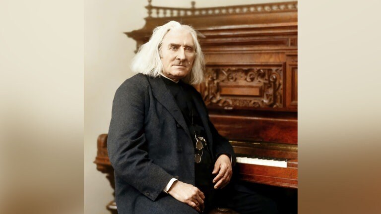 Illustration: Porträt von Franz Liszt am Klavier
