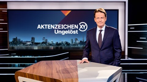 Moderator Rudi Cerne stellt bei "Aktenzeichen XY" den Mordfall Amy Lopez aus Koblenz vor.