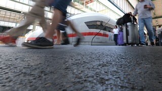 der Stuttgarter Hauptbahnhof (Archivbild)