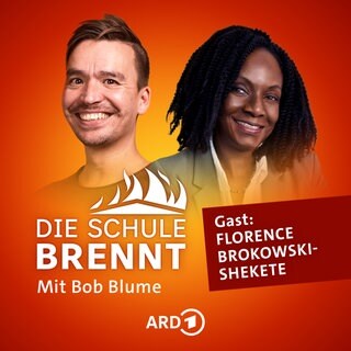 Florence Brokowski-Shekete und Bob Blume auf dem Podcast-Cover von "Die Schule brennt – Mit Bob Blume"