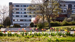 Die Stadtklinik Frankenthal. Die Klinik soll durch die Krankenhausreform verkleinert werden.