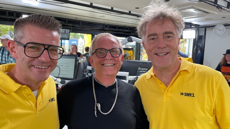 Noch ein Erinnerungsfoto mit Frank Jenschar, Martin Griffiths und Hanns Lohmann (v.l.n.r.).