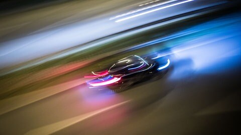 Ein Raser hat sich auf der B41 bei Bad Kreuznach eine Verfolungsfahrt mit der Polizei geliefert.